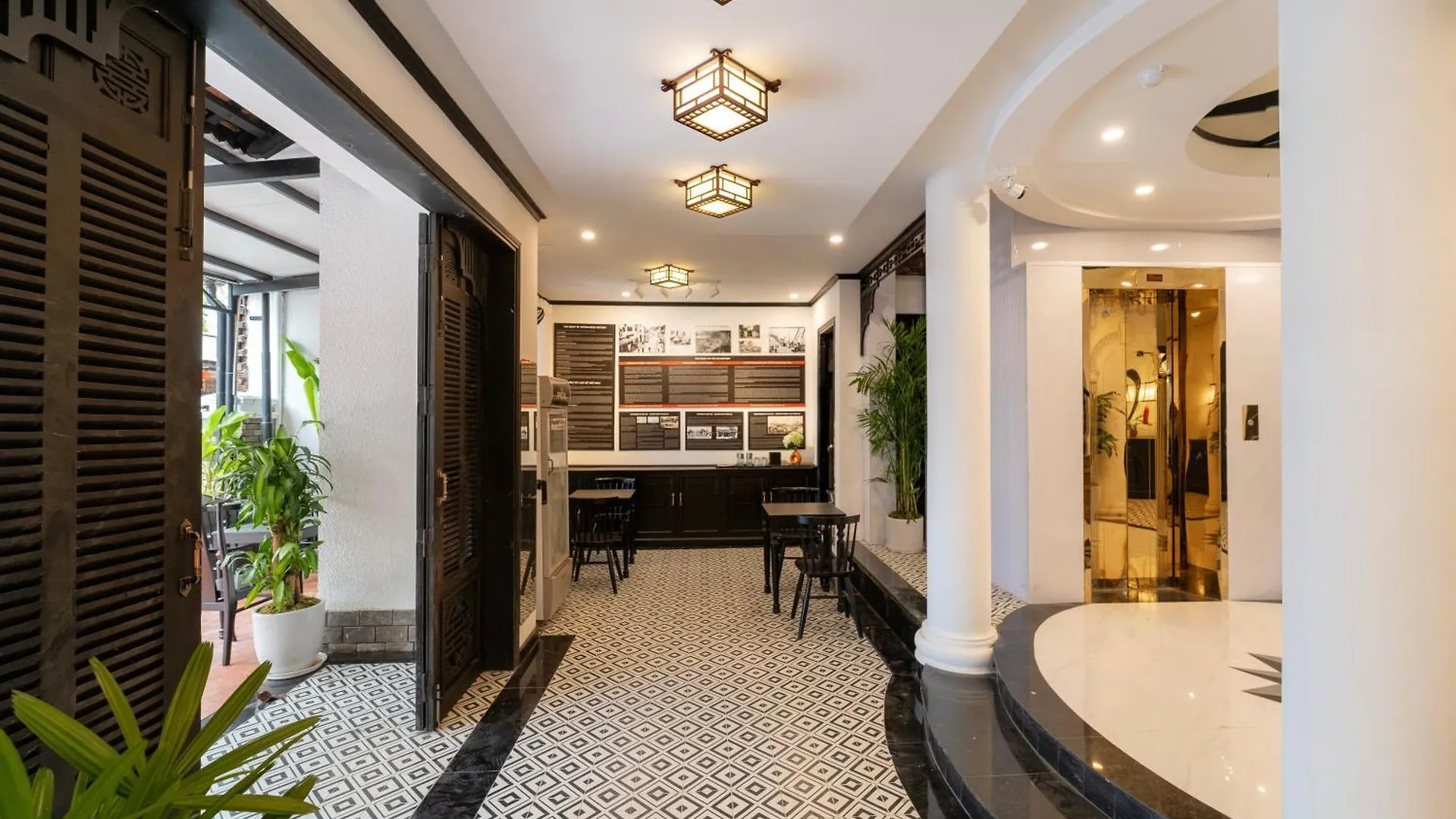 Hoianese Old Town Boutique Hotel Хойан