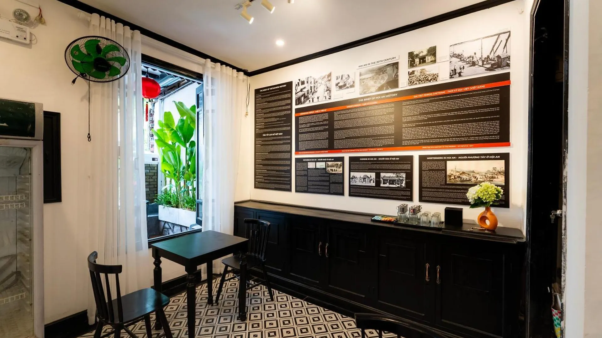 Hoianese Old Town Boutique Hotel Хойан